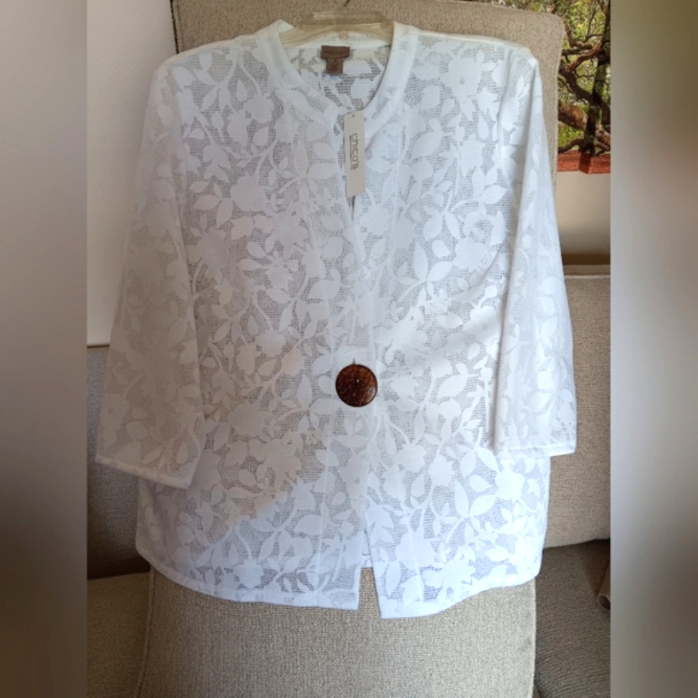 Chico’s Travelers Collection Patty Button Woven Jacket Optic White